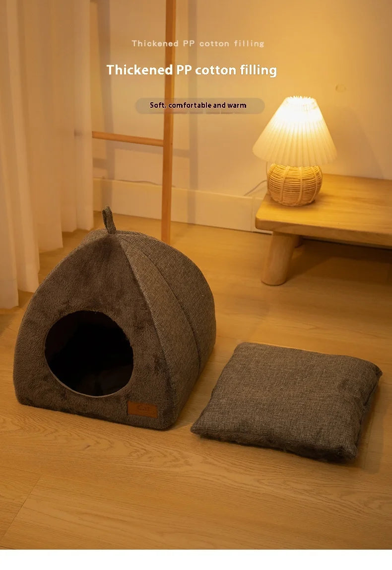 Triangle Closed Cat Nest